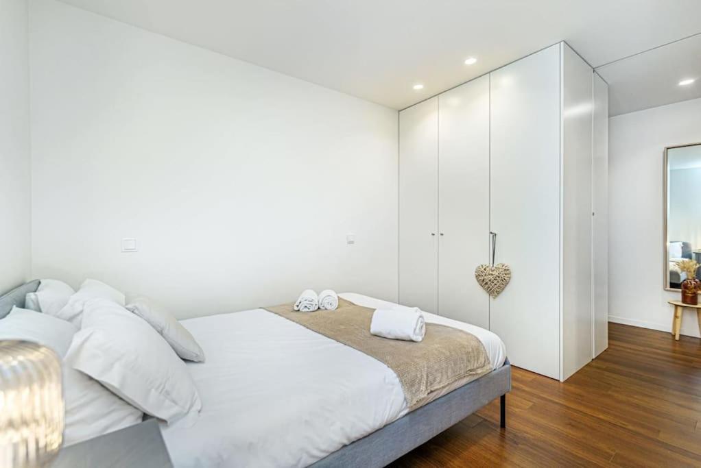 Bombarda Apartments VII By Innkeeper Порто Екстериор снимка