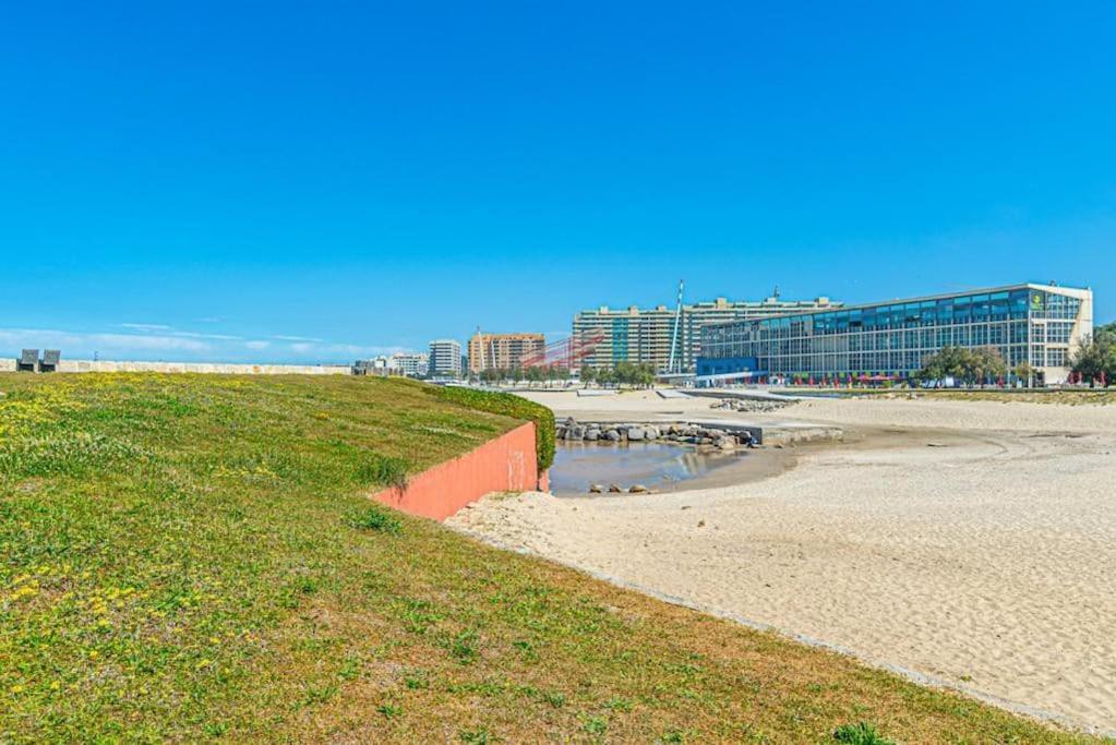 Bombarda Apartments VII By Innkeeper Порто Екстериор снимка
